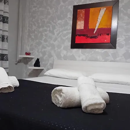 Cusano ゲストハウス