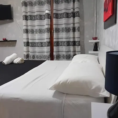 Cusano ゲストハウス Maddaloni